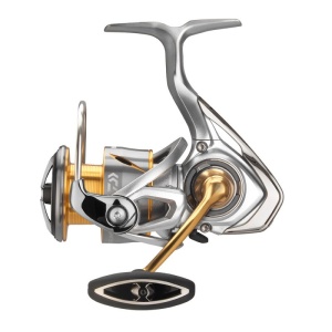 Daiwa naviják 21 freams lt 2500