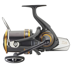 Daiwa naviják 23 emblem surf 45 scw qd