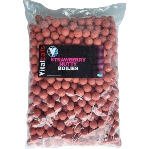 Vitalbaits boilies strawberry nutty - 5 kg 14 mm